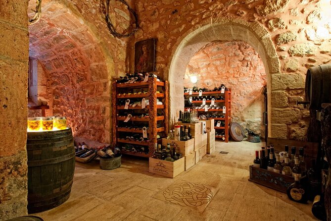 2-Hour Wine Tasting & Food pairing in Rethymno, Crete, Greece - Why Cretan wine is the focus