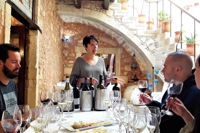 2-Hour Wine Tasting & Food pairing in Rethymno, Crete, Greece - Learning to smell wine without the usual fuss