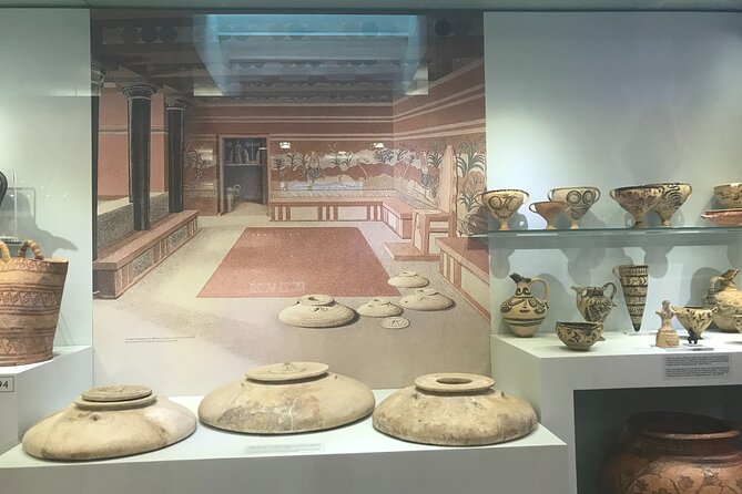 Archaeological Museum of Heraklion Tour - The value of a licensed guide