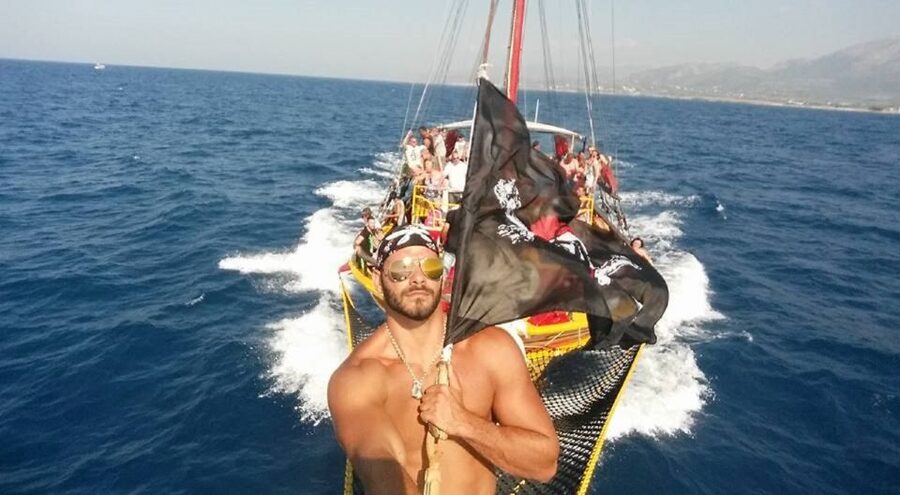 Black Rose Pirate Boat: 5-Hour Trip from Heraklion - Comfort, Swimming, and Practical Limits