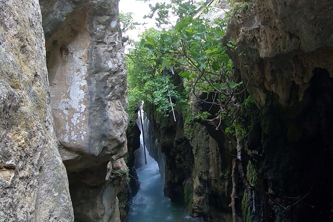 Canyoning in the water - Kourtaliotiko Gorge - Meeting point, timing, and the real length of the day