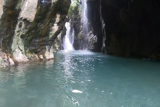 Canyoning in the water - Kourtaliotiko Gorge - What happens at the river source