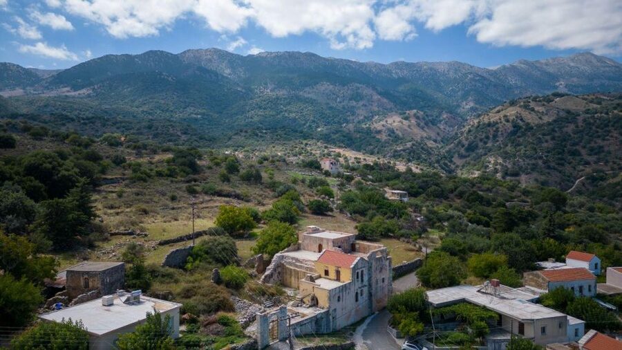 Chania: 7 Villages of Apokoronas Tour with Lunch - The village lunch