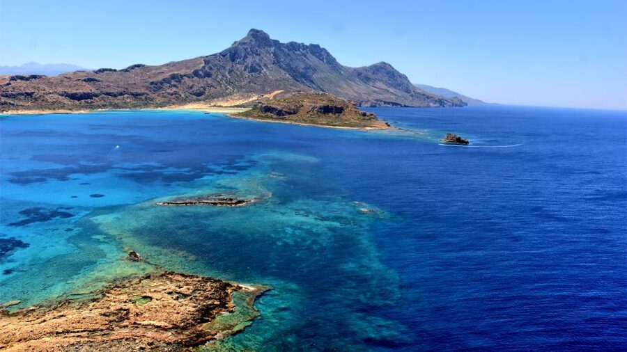 Chania/Almyrida: Balos Gramvousa Day Trip with Boat Ticket - The crowd question: who will enjoy this most?