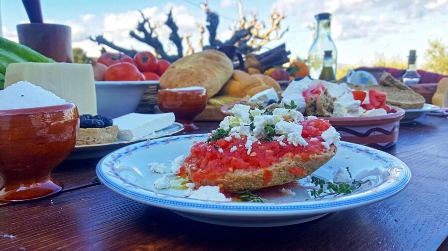 Chania: Authentic Cooking Class in the White Mountains - Should you book the White Mountains cooking class?