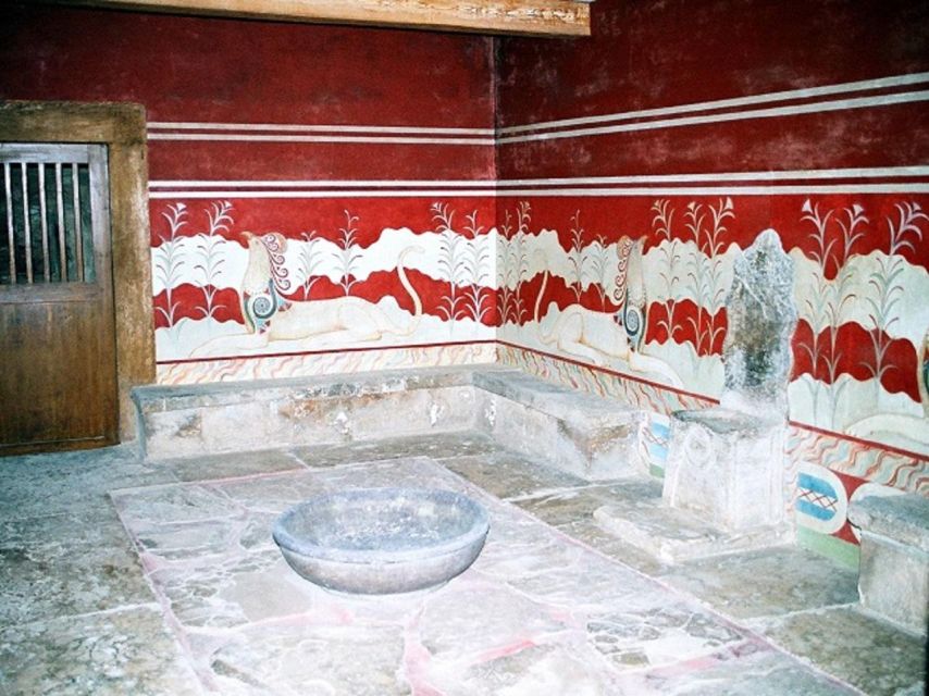 Chania - Knossos Palace Guided Tour - Adding the Archaeological Museum of Heraklion