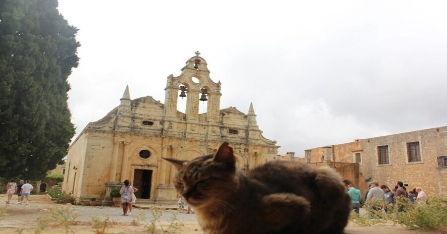 Chania Monasteries Private Tour: A Greek Orthodoxy Tribute - A Cretan village break after the morning visits