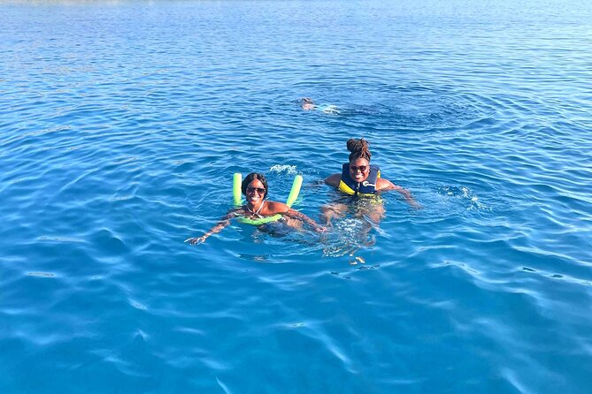Chania: Morning Catamaran Cruise with Premium Lunch & Drinks - Crew service and the atmosphere onboard