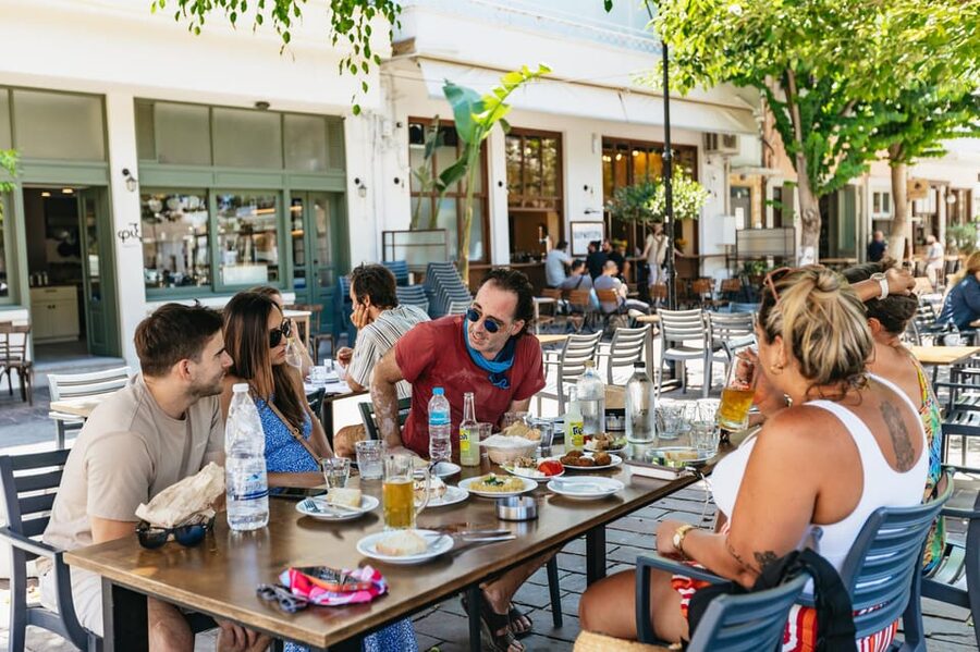 Chania: Old Town Highlights Guided Tour with Street Food - Bakeries, taverns, and a relaxed final meal
