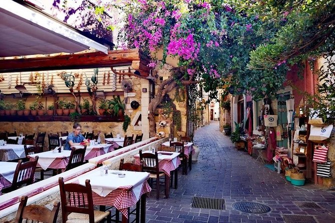 Chania old town, mountains, restaurant Private Tour (group of 6) - Two stops that add modern history