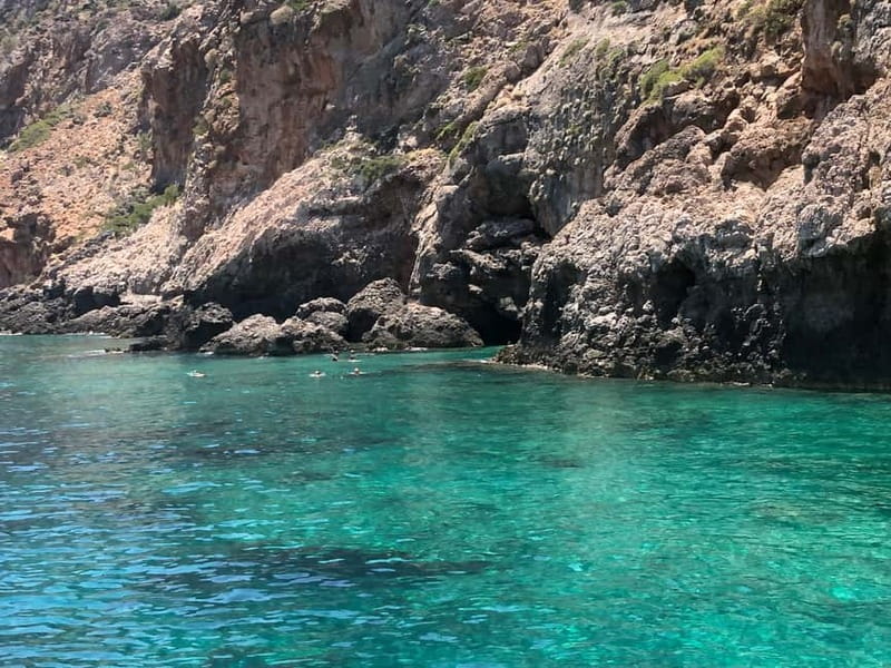 Chania: Private Cruise with Sup Food & Unlimited Drinks - What is really included in the $757 price