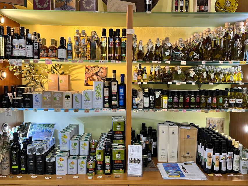 CHANIA WALKING FOOD TOURS – 3 HOUR WALKING TOUR - A light Cretan lunch at a traditional eatery