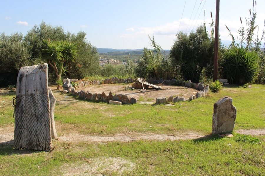 Chania White Mountains Private Tour: From Sea to Summit - Lunch in a shepherd-family tavern