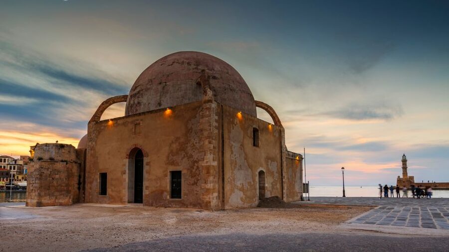 Chania: Wine, Food, and Sunset Tour with 3-Course Dinner - Raki and Chania after dark