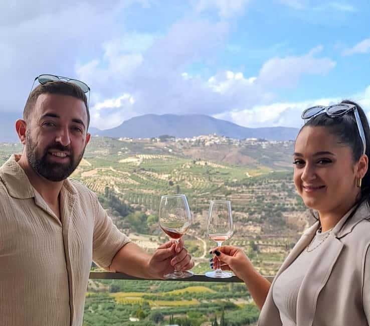 Crete: 2 Wineries Tour with Wine Tasting & Lunch - Meeting the producers instead of only seeing the buildings