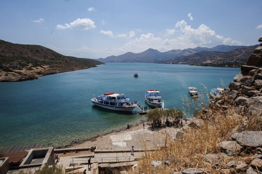 Crete: Agios Nikolaos, Plaka and Spinalonga Island Tour - Why Spinalonga is worth the long coach day