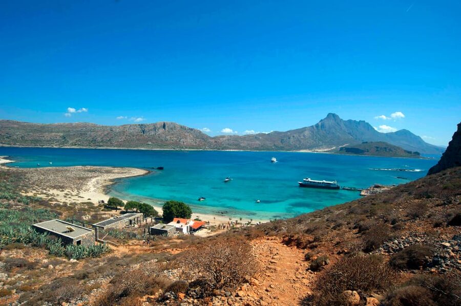 Crete: Balos Cruise late and direct - Kissamos is the gateway to the sea