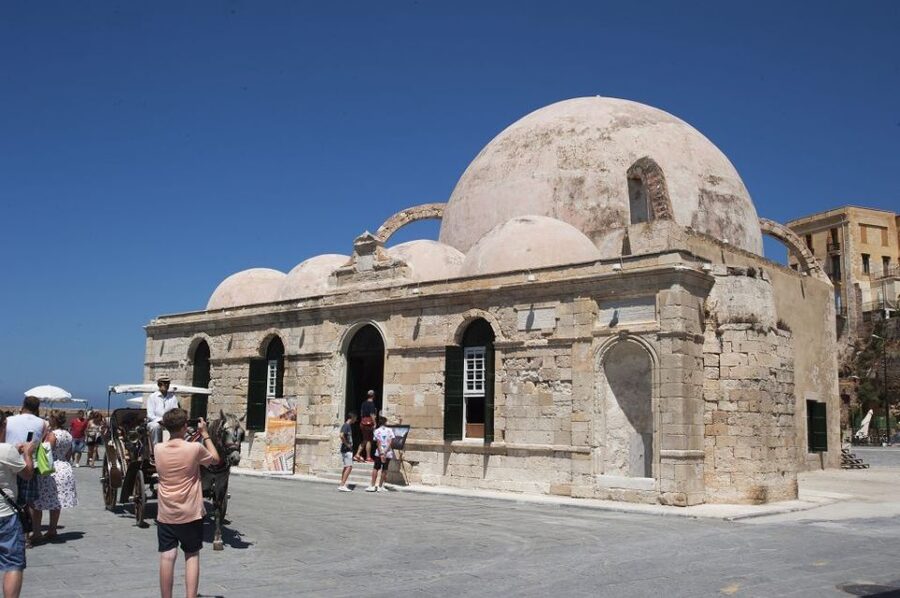 Crete: Chania, Lake Kournas and Rethymno Tour - Chania: two hours around the Venetian harbor