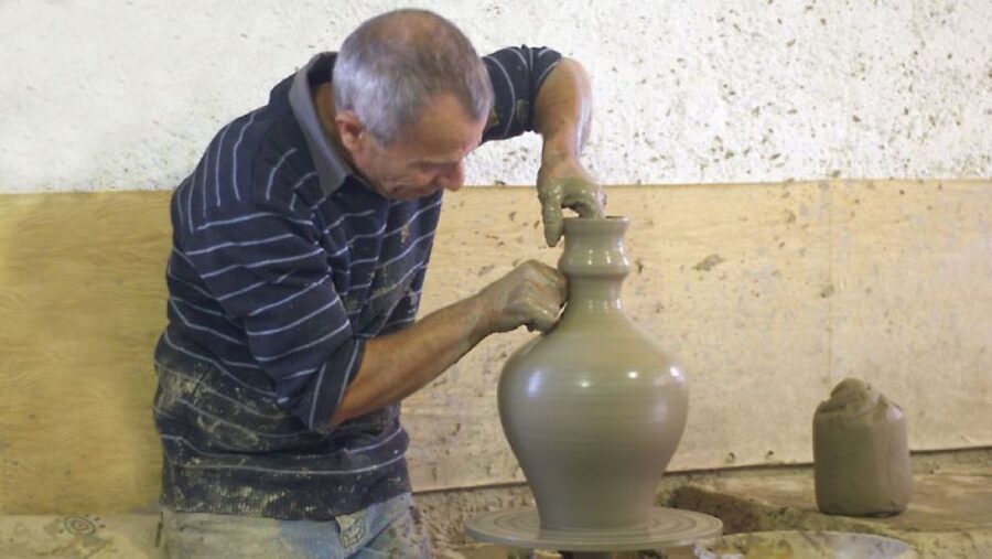 Crete: Full-Day Cretan Wines, Olive Oil, Raki and Food Tour - Why this Crete food tour feels different
