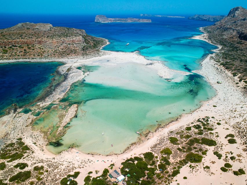 Crete: Gramvousa & Balos Cruise with Hotel Pickup - Climbing to Gramvousa Castle