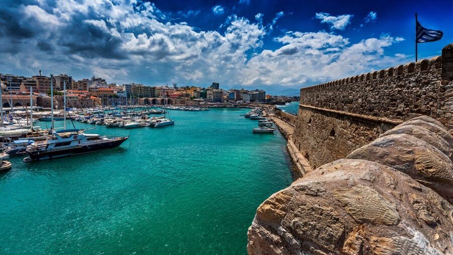 Crete: Heraklion Center, Local Market and Creta Aquarium - Guide quality and language support