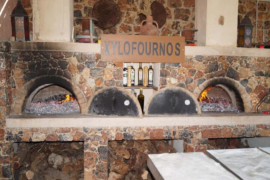Crete: Knossos, Lasithi, Lasinthos and Olive Farm Combo Tour - Knossos Palace and the Minoan world