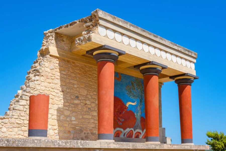 Crete: Knossos Palace and Museum E-Tickets with Audio Guides - What this Knossos and museum combination really gives you