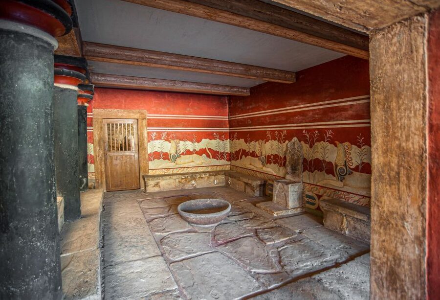 Crete: Knossos Palace & Heraklion City Tour - Heraklion in two and a half hours