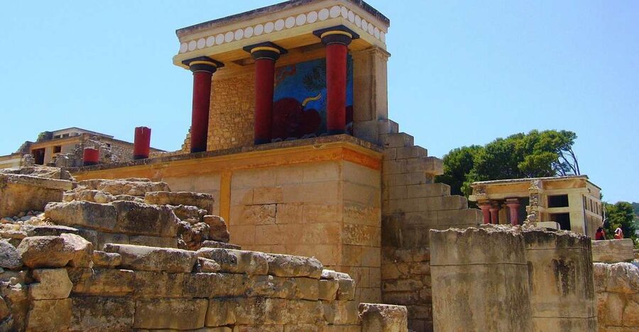 Crete: Knossos Palace & Heraklion Guided Tour - A practical start from eastern Crete