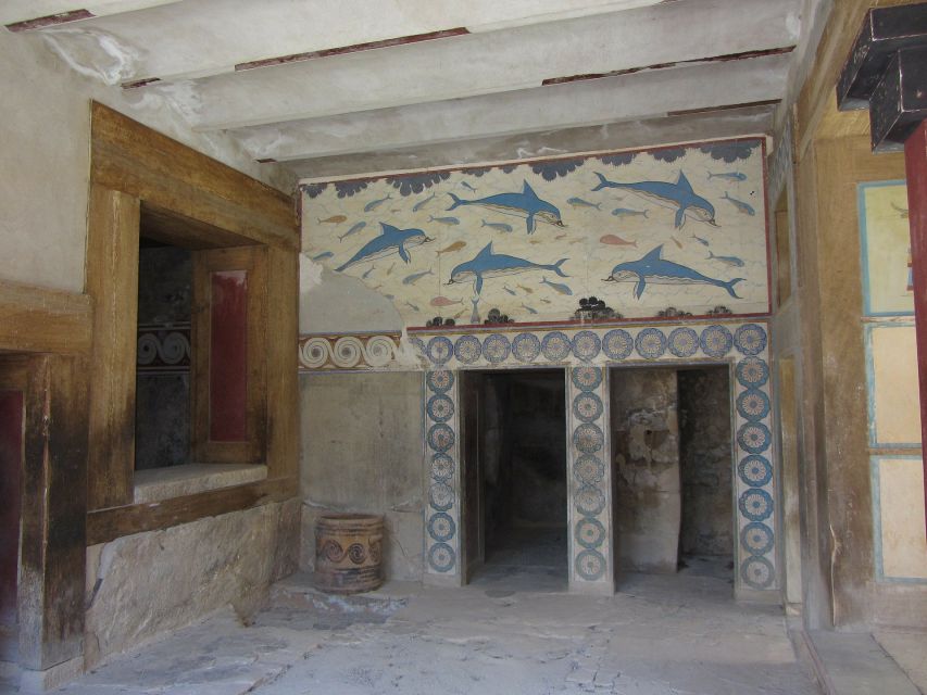 Crete: Knossos Palace & Heraklion Guided Tour - What the €35 price really covers