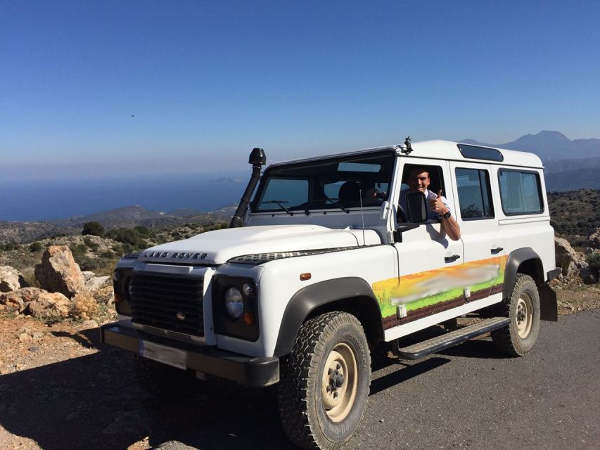Crete: Land Rover Safari Through the Plateaus - Lunch in a local tavern