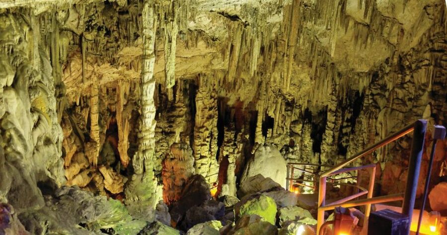 Crete: Lasithi Plateau and Cave of Zeus Off-Road Safari Tour - Aposelemis Dam and the half-submerged village of Sfendili