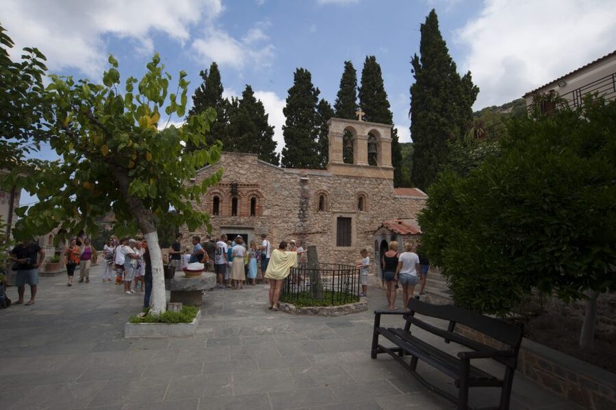Crete: Lassithi Plateau & Kera Monastery Tour with Ceramics - Why this Crete mountain day is worth considering