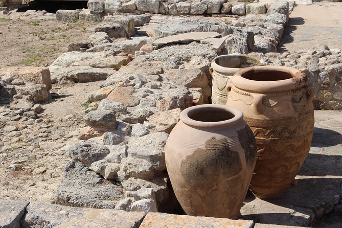 Crete Minoan Discovery Tour with Knossos Palace, Heraklion, and Live Dance Show - Knossos and the palace of King Minos
