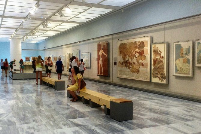 Crete private tour: Knossos Palace and Heraklion Town - A private vehicle makes a cruise stop easier