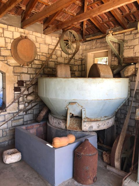 Crete Private Tour: The Secrets of Wine, Olives & Honey - Why this Crete tour feels different from a simple tasting trip