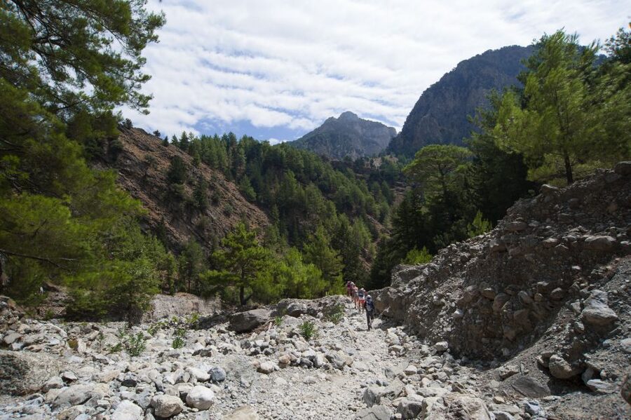 Crete: Samaria Gorge Hike - Starting at Xiloskalo in the White Mountains