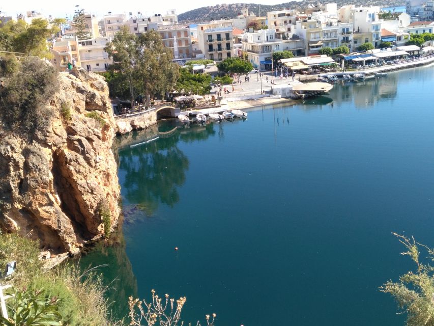 Crete: Spinalonga, Agios Nikolaos and Elounda with BBQ Lunch - Agios Nikolaos and Lake Voulismeni