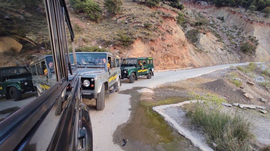 Crete: Sunset Safari - What the guides add to the drive