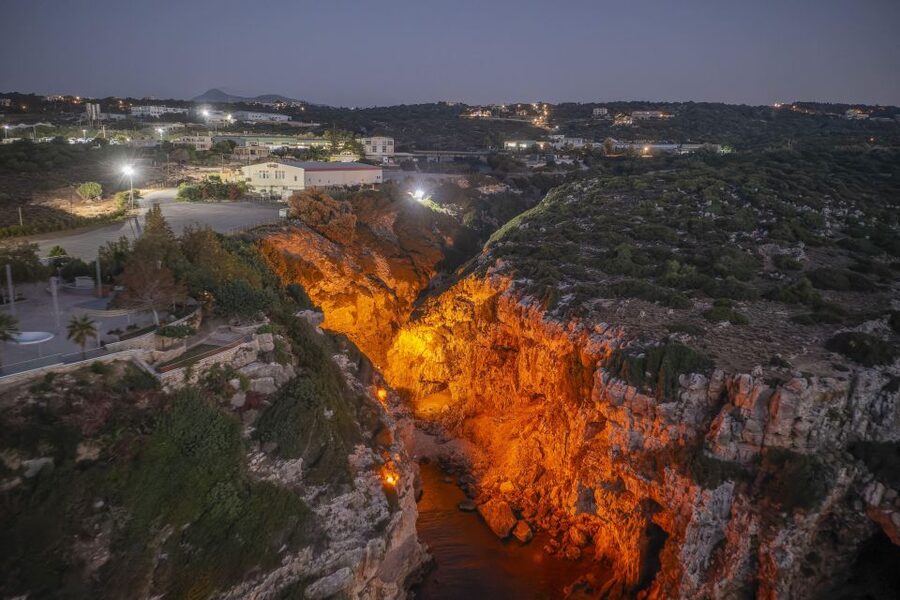 Crete: Unique Wine & Food Experience Inside a Cretan Gorge - A nine-dish Cretan feast