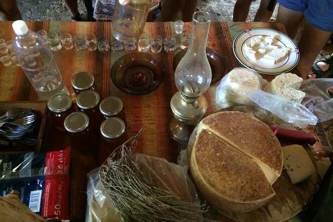 Crete White Mountains Safari Including Lunch - Who should book this mountain day?