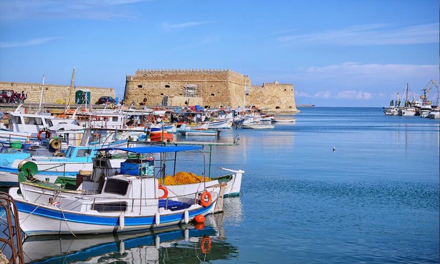 Day Trip To Heraklion City Center & Market & CretAquarium - Should you book it?