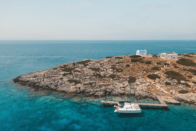Dia Island Catamaran – Premium Lunch, Open Bar, Small Group - Lunch cooked while you swim