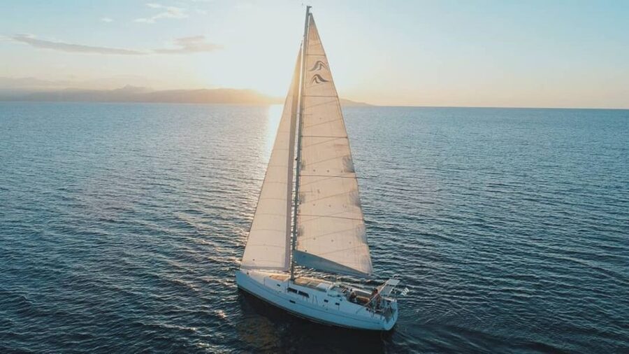 Dia Island: Semi-Private Full Day Sailing Trip with meal - What the $100 price really covers