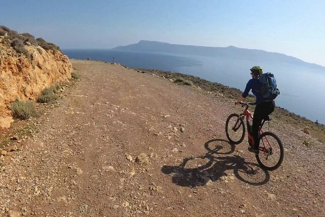 E-bike (Electric Bike) rental West Crete - Starting in Kissamos with a bike that can handle the hills