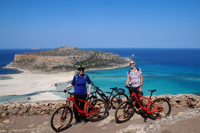 E-bike (Electric Mountain Bike) Guided tour in West Crete - Riding through the countryside