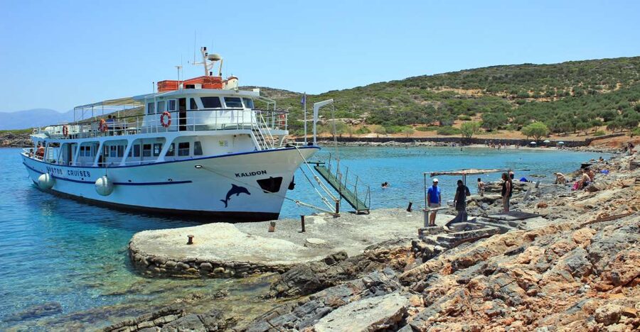 From Ag. Nikolaos: Spinalonga & Kolokytha Cruise with Lunch - Sailing across Mirabello Bay