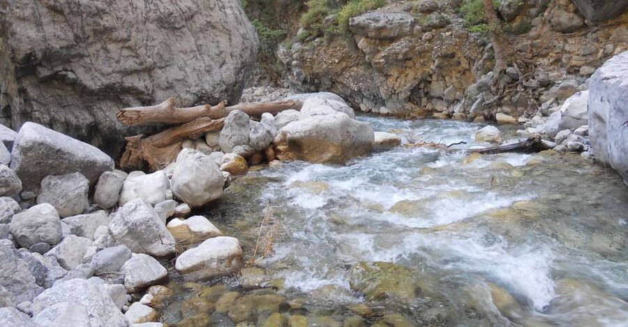 From Agia Galini/Matala: Samaria Gorge Hiking Tour - Why Samaria Gorge is worth the effort