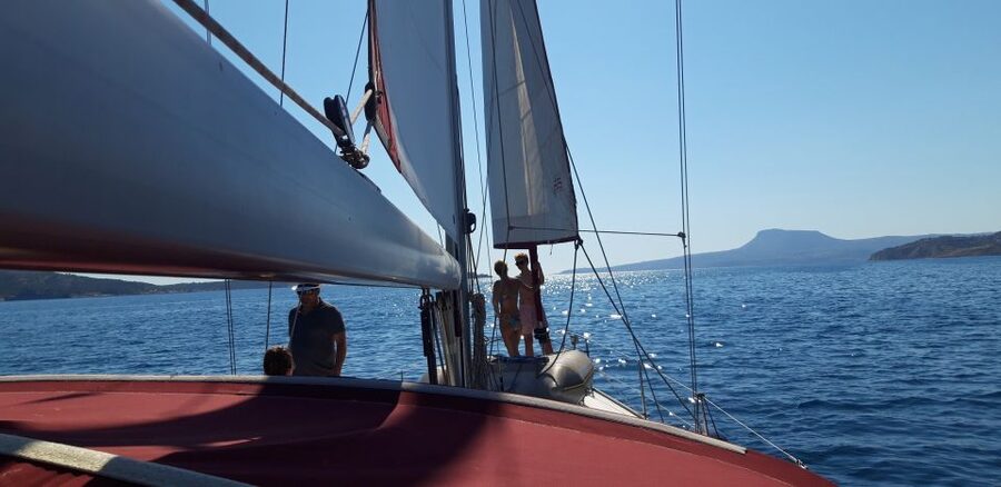 From Chania: Fully Private Sailing Cruise with Meal & Drinks - Choosing between a sandy cove and a sheltered lagoon