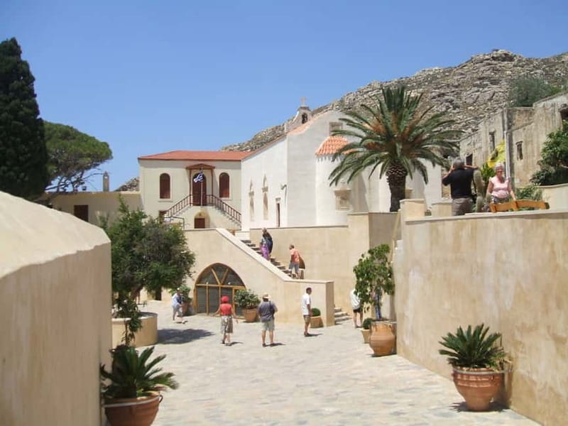From Herakleion: Day Trip to Preveli Beach and Kourtaliotiko - The uphill walk is the detail that matters most